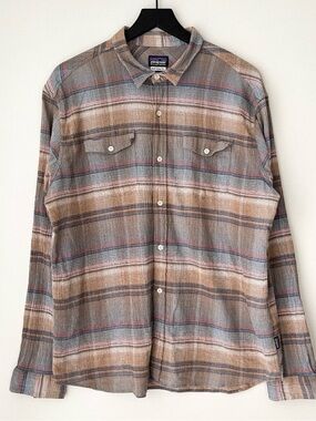 Patagonia | Button Front Shirt A/C Steerman Plaid Orgnaic Cotton Beige Gray | XL